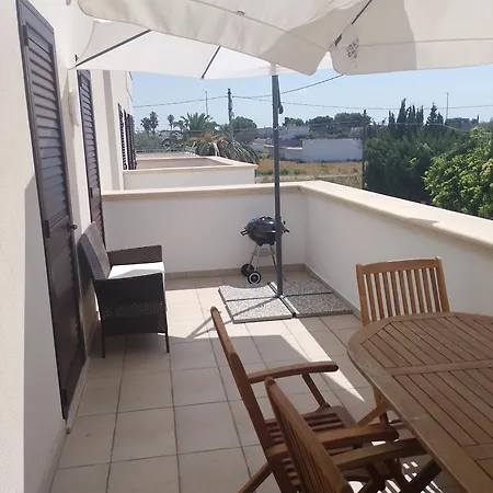 Leonardo 홈스테이